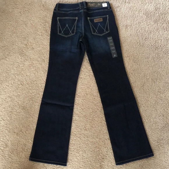 Wrangler Retro - mid-rise - boot cut - Picture 2 of 3